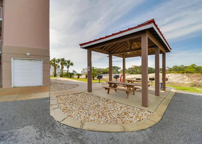 Ocean View, Walk To Beach: